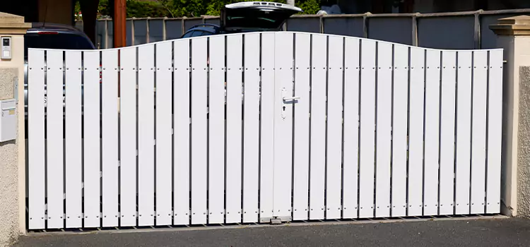 Why Choose Us for Residential Gate Repair in Wellington, FL?